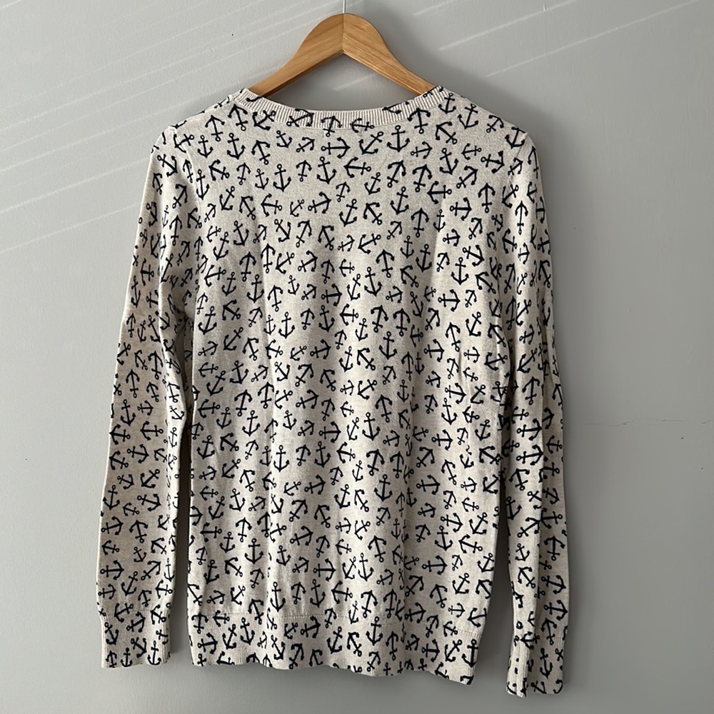 ⚓️ ANCHORS AWAY Adorable coastal sweater with blue anchors on cream background M - Picture 7 of 10